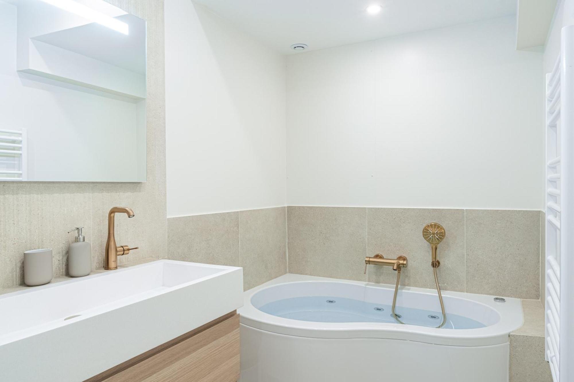 Lavie Maison Ac & Jacuzzi Paris Dış mekan fotoğraf